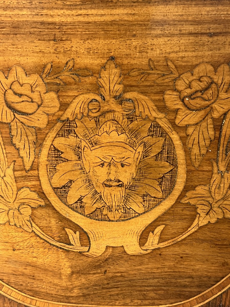 Commode dites de maîtrise en bois de placage et marqueterie à décor de masque de grotesque XIXe-photo-5