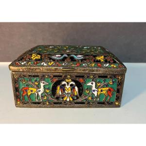 Pretty Metal Box Entirely In Cloisonné Enamels, Russia, Early 20th Century