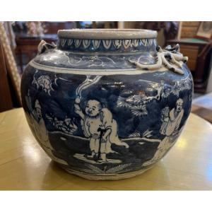 Superbe Cache Pot Ancien En Porcelaine De Chine XIXe, Décor De Lohans Et Chilongs