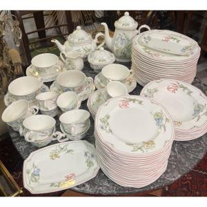 Service à vaisselle Allemande de la marque Villeroy & Boch, modèle Clarissa, 77 pièces