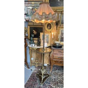 Importante lampe de parquet à tablette d'époque Napoléon III, Époque : Fin du XIXe siècle/ 1870