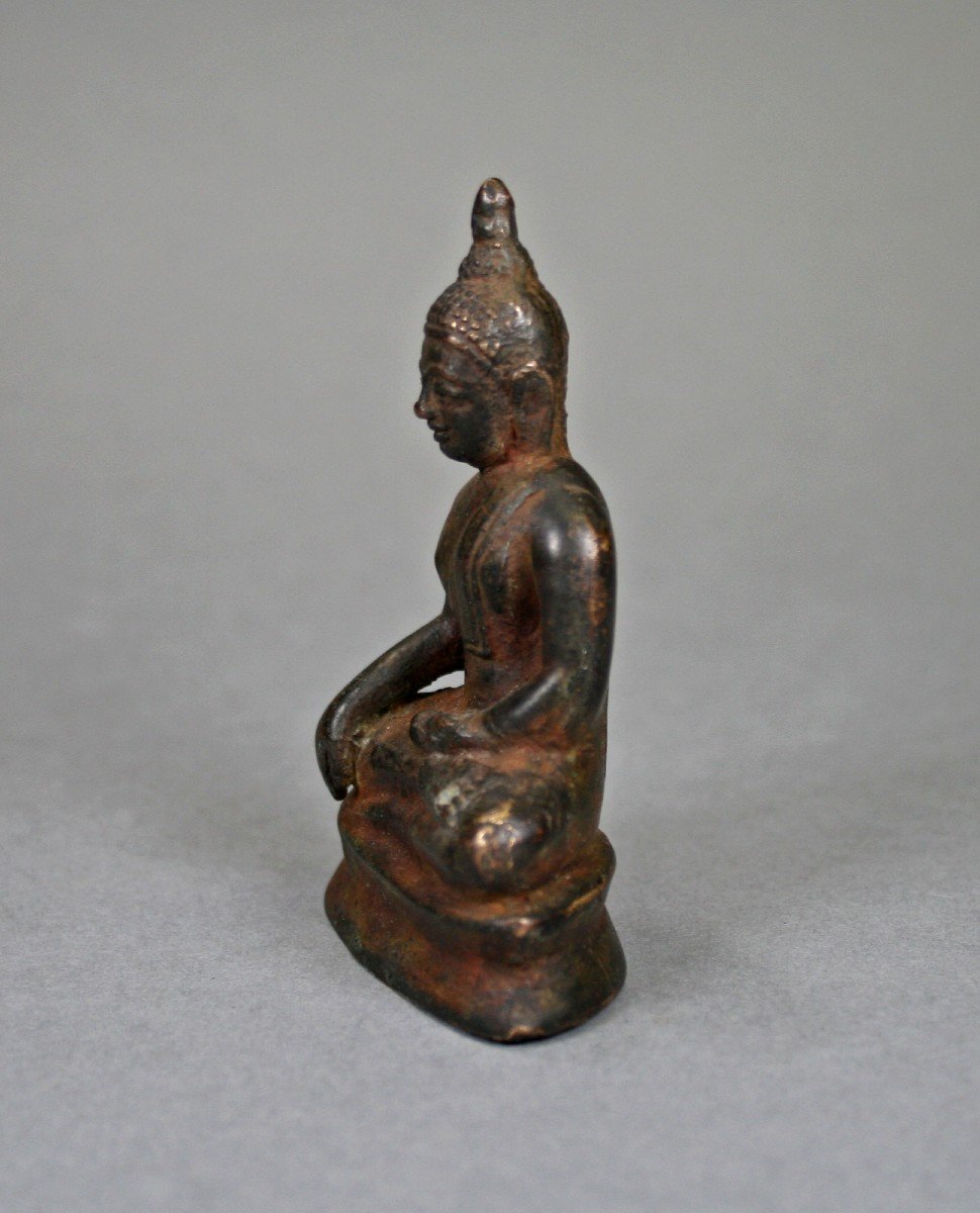 Petit Ancien Bronze Bouddha Shakyamuni Thaïlandais Thaï Bouddhiste Sculpture Bhumisparsha Mudra-photo-2