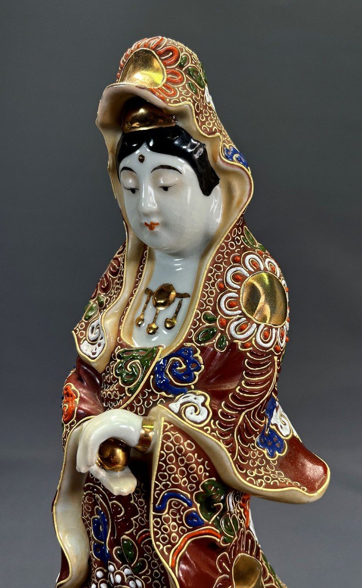 Ancien Bodhisattva Japonais Kannon Porcelaine Satsuma Dragon nuage Période Taisho-photo-1