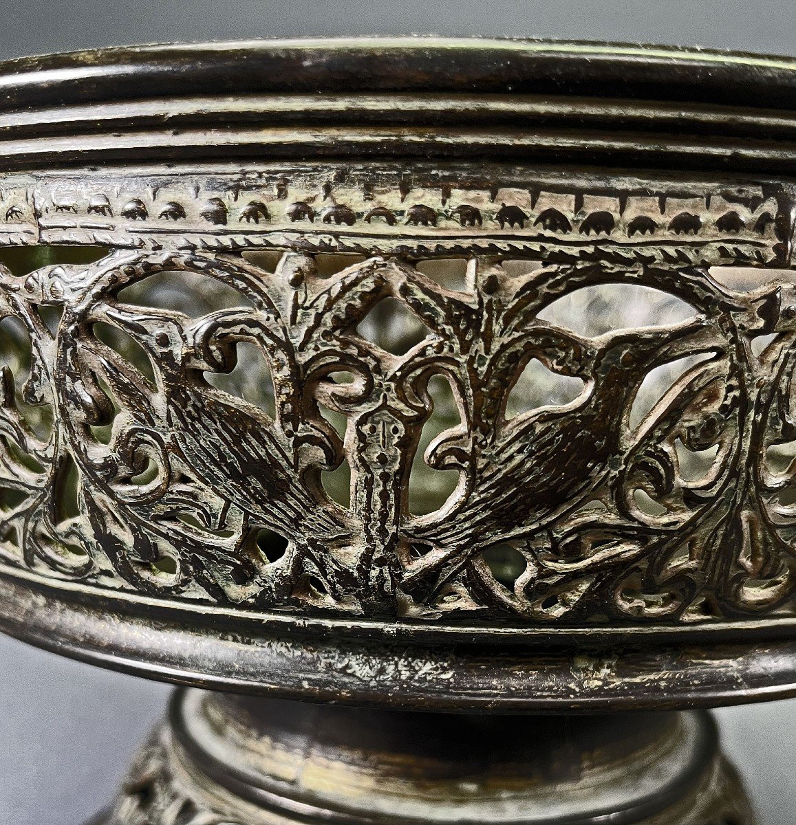 Tcharanos Or Tjarano Betel Pedestal Dish Antique Bronze Sumarta Sireh-photo-2