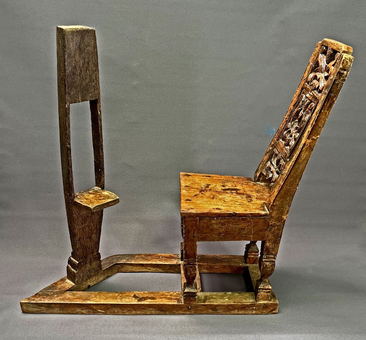 Chaise d'Enfant Antique Utilisée Dans La Fabrication De Cigares Cubains. XIX éme. Rare.