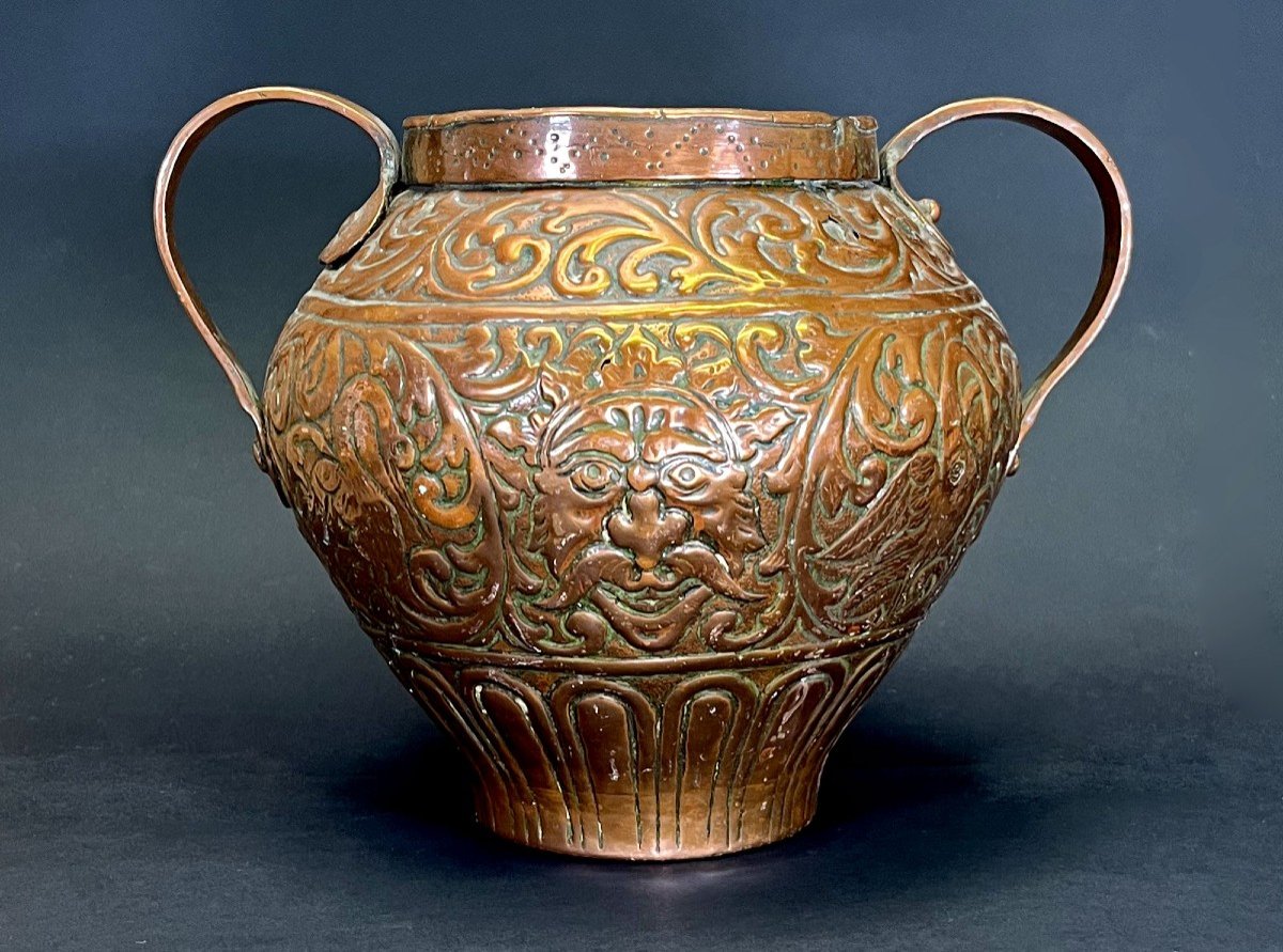Antique Italian Copper Vase 17th Century Venice Portrait Coat Of Arms-photo-3
