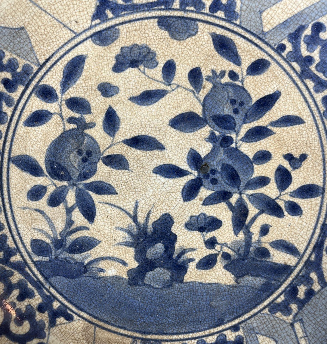 Rare Grand Plat XVIIème En Porcelaine Japonaise Pour Le Marché Vietnamien Bleu De Hue période Edo-photo-2
