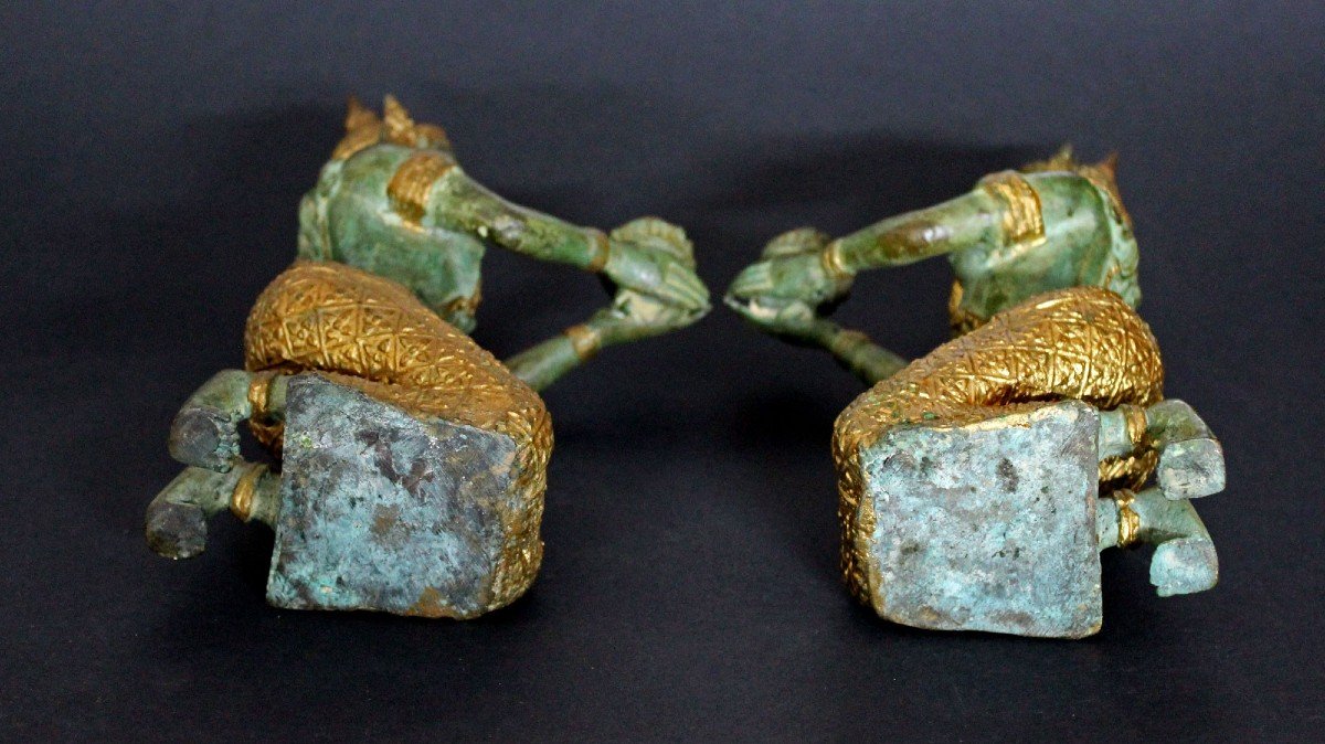 Pair Antique Thai Bronzes Statues Bearing Gifts Thephanom Buddhist Protectors And Guardians-photo-3