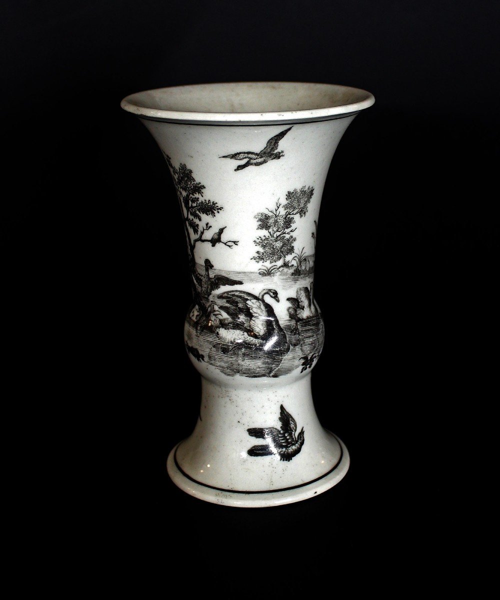 First Period Worcester Porcelain Vase Bird Decoration Black Transfer Circa 1760