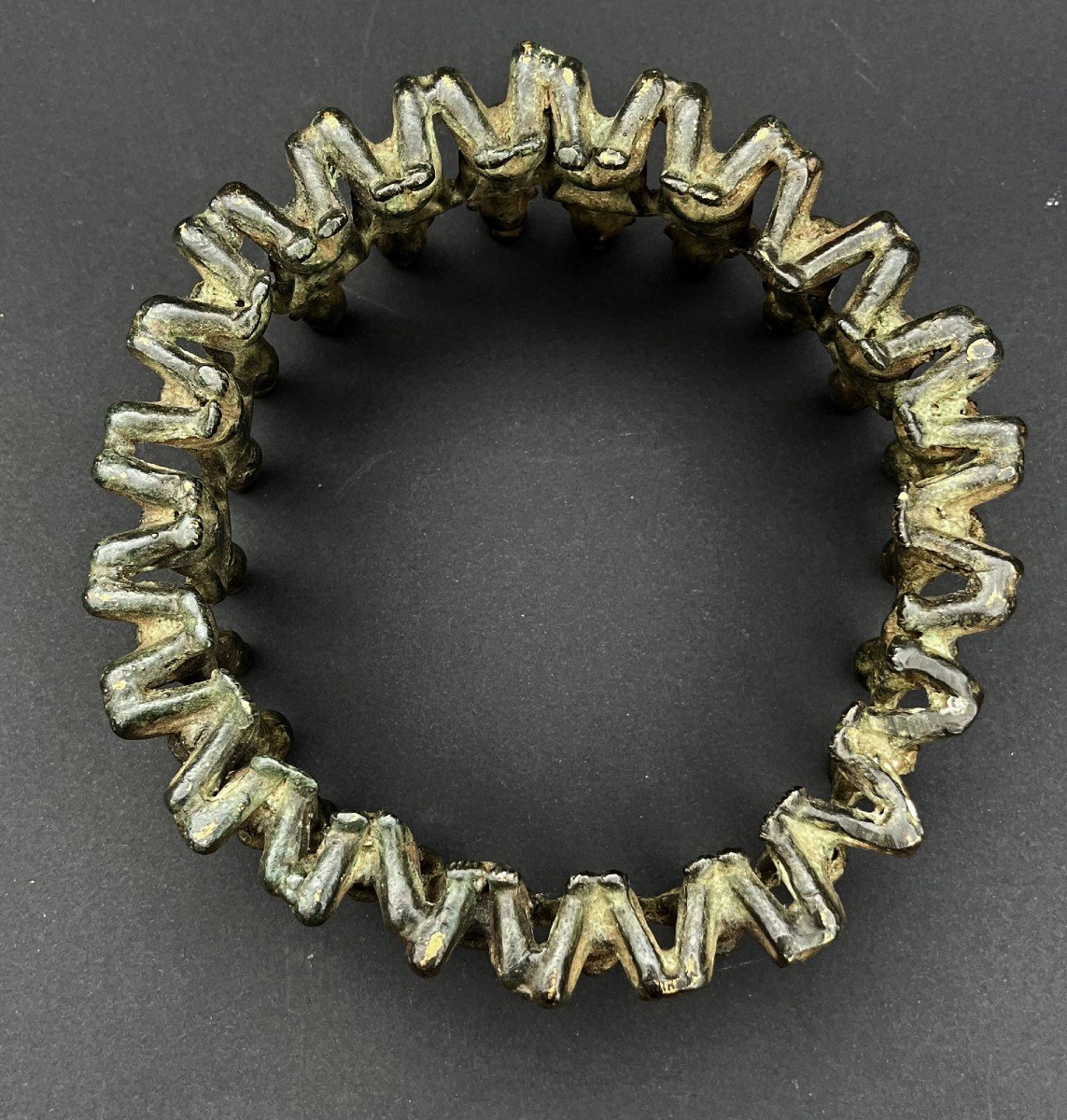 Bronze Tribal Circle Of Friends  Papua New Guinea Asmat.-photo-1