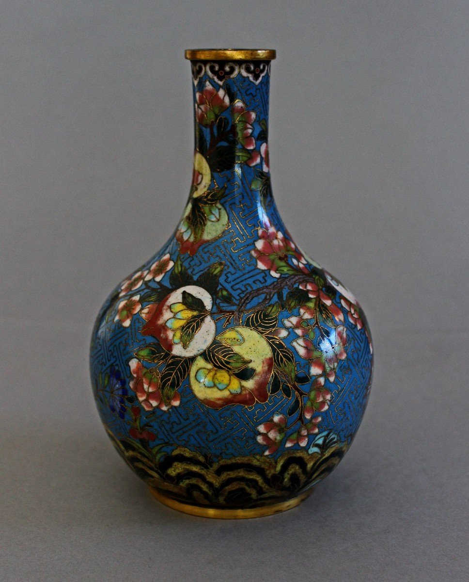 Vase Cloisonné Chinois Antique Pêches Vase Tianqiuping Jiaqing