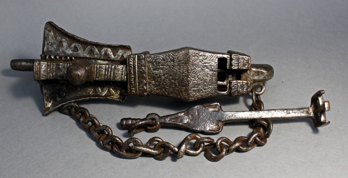 Important Large Padlock From Tibetan Or Nepalese Buddhist Temple Antique Lock-photo-4
