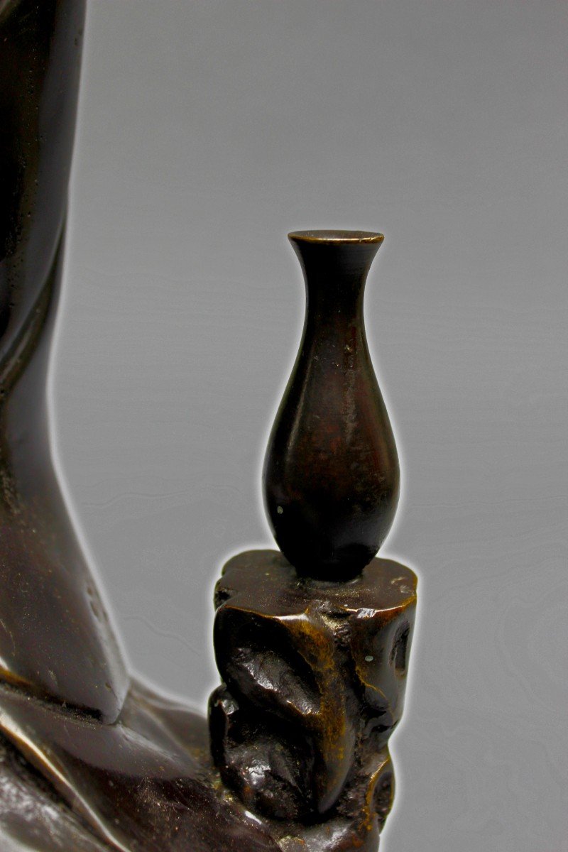 Grand bronze chinois antique Guanyin, déesse de la miséricorde Bouddha féminin-photo-2
