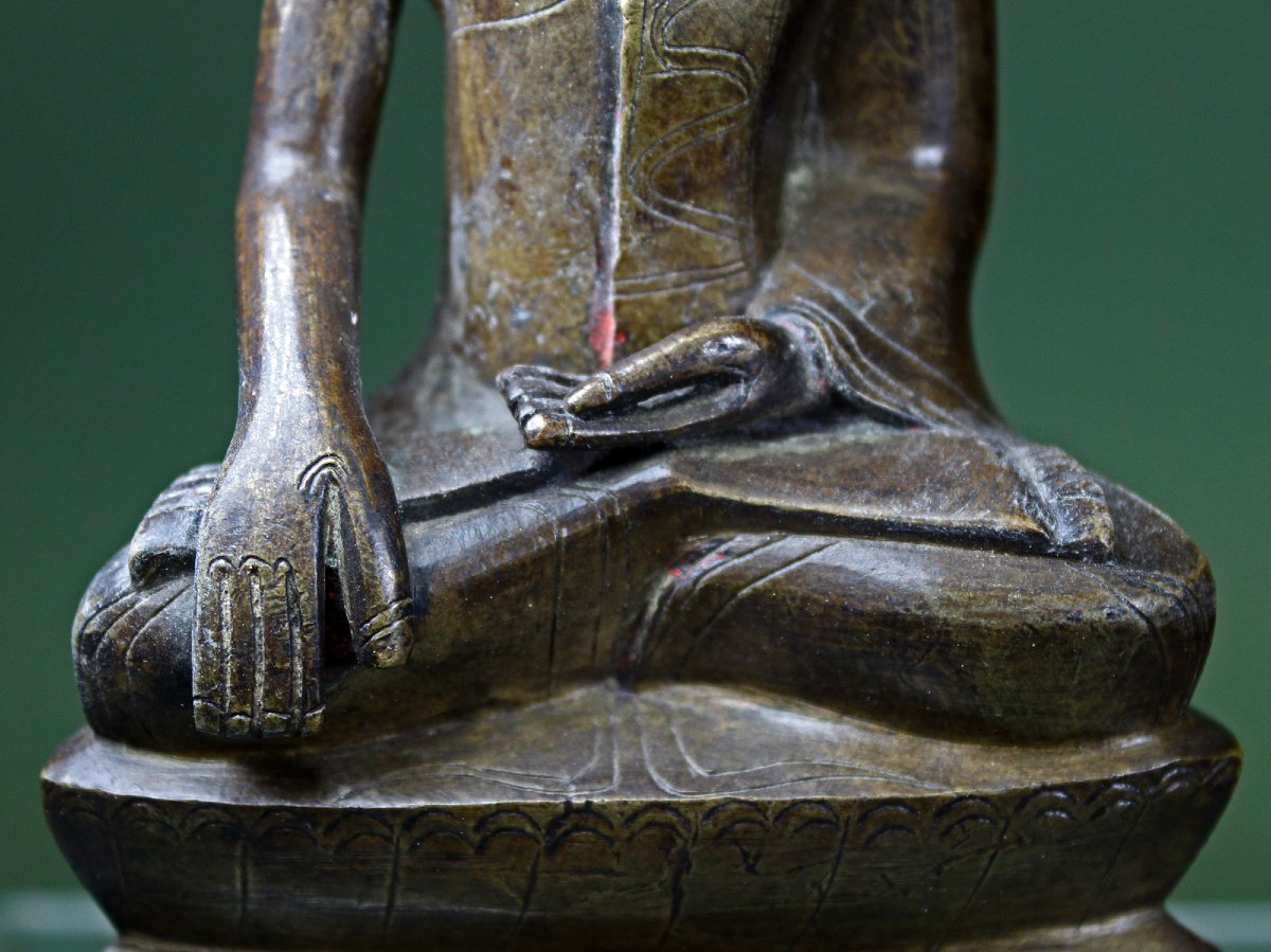 Buddha, Bronze, Burma, Shan, 18th Century. Votive Inscription On The Reverse.-photo-3