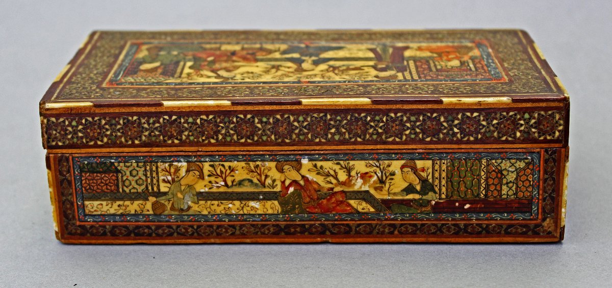 Coffret Persan Ancien Qajar Peint, Incrusté Et Calligraphié.-photo-4