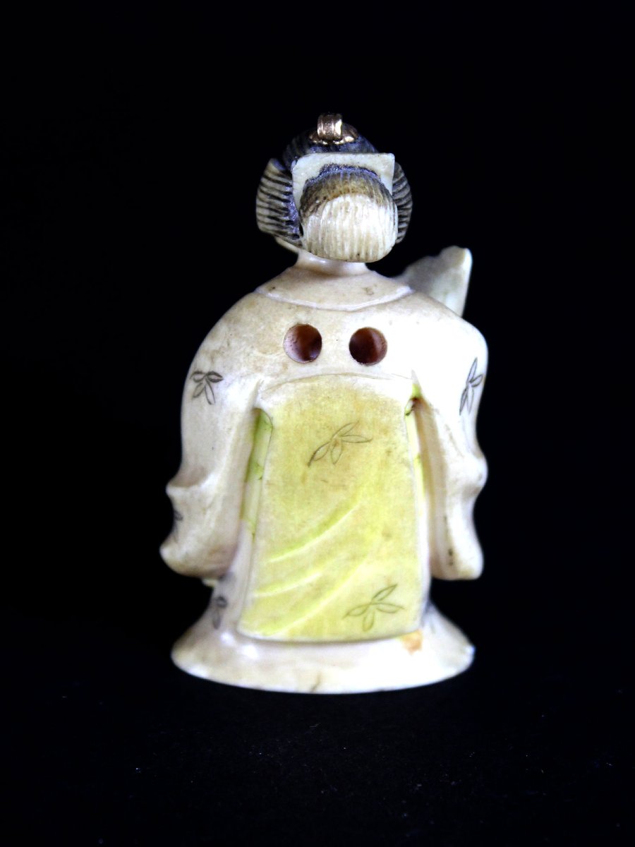 Pendentif Japonais Ancien En Ivoire, Netsuke, Geisha, Signé, Période Taisho-photo-3