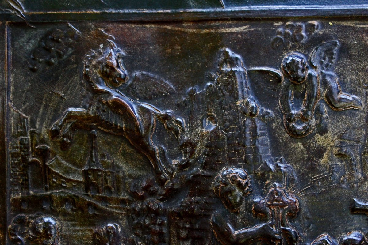 Grand relief décoratif en cuir d'après une plaque bronze Renaissance, symbole de la musique-photo-2