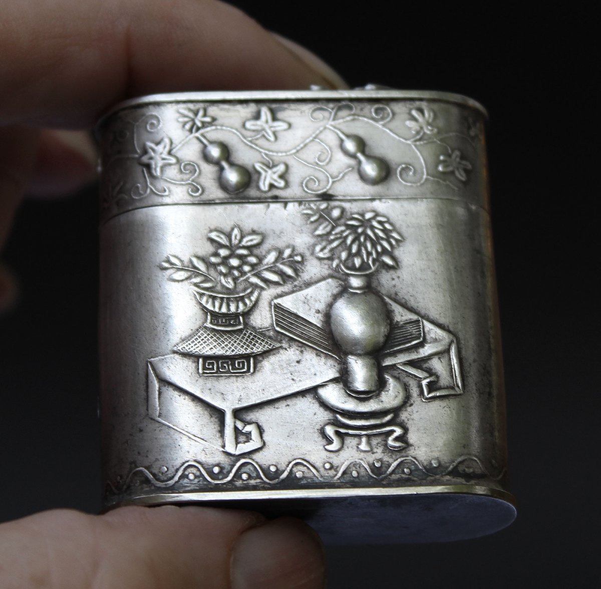 Antique Chinese Silver Opium Box – Imperial Dragon, Fu Character, Scholar’s Motifs-photo-1