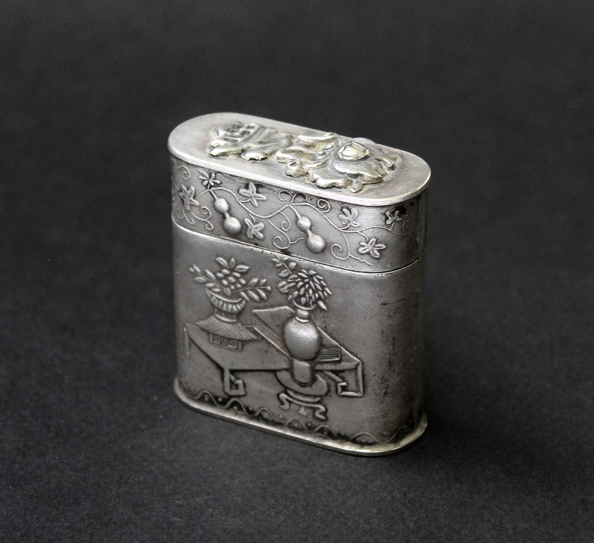 Antique Chinese Silver Opium Box – Imperial Dragon, Fu Character, Scholar’s Motifs