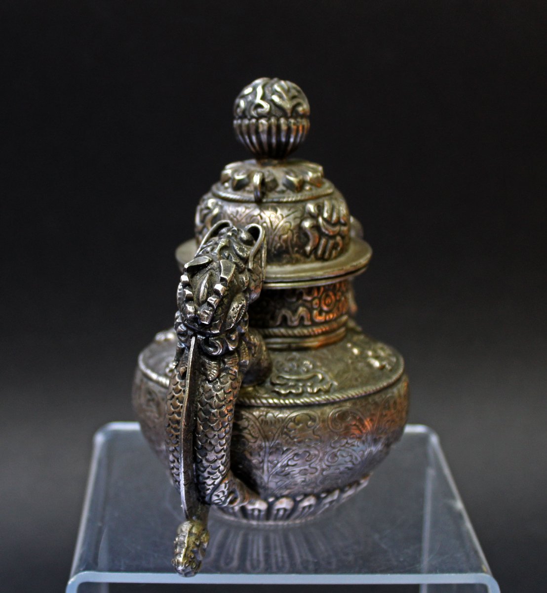 Antique Tibetan Solid Silver Teapot – Dragon – Buddhist Symbols-photo-4