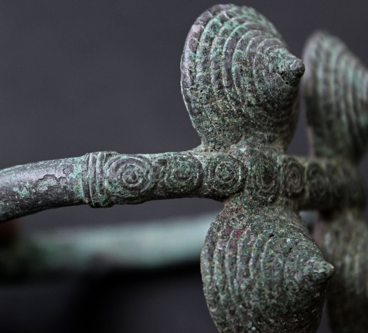 Ritual Bronze Bracelet – Ban Chiang Culture, Thailand/laos, Circa 500–300 Bc Ad-photo-3