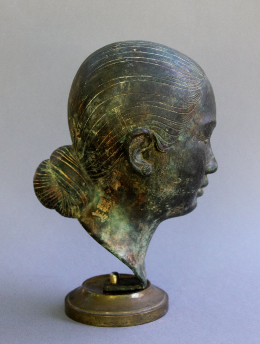 Nguyễn Thanh Lê (1919–2006) – Bronze Bust Of A Young Woman – Rare Patina – Vietnam Indochina-photo-2