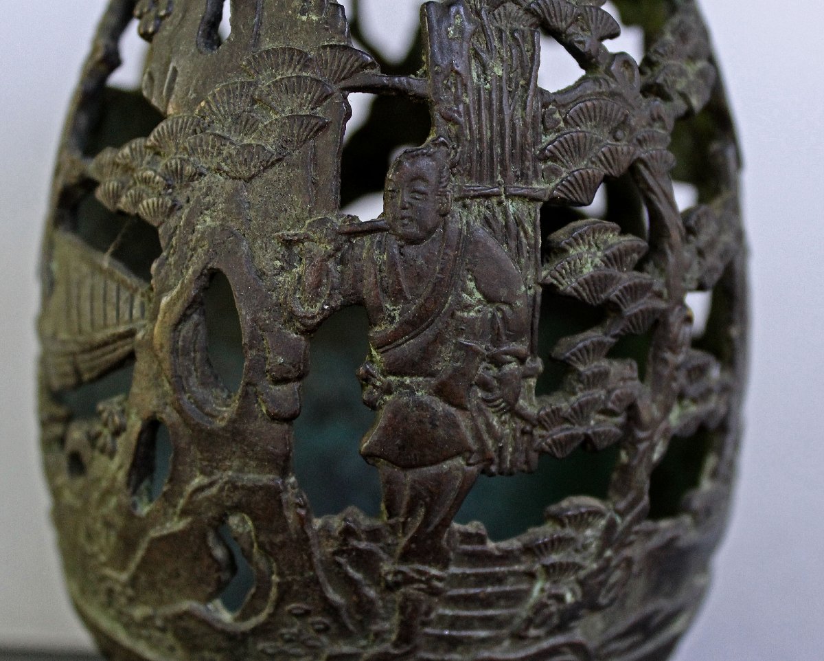 Antique Chinese Reticulated Bronze Vase With Scholars And Landscape Scenes ,qing Dynasty-photo-2