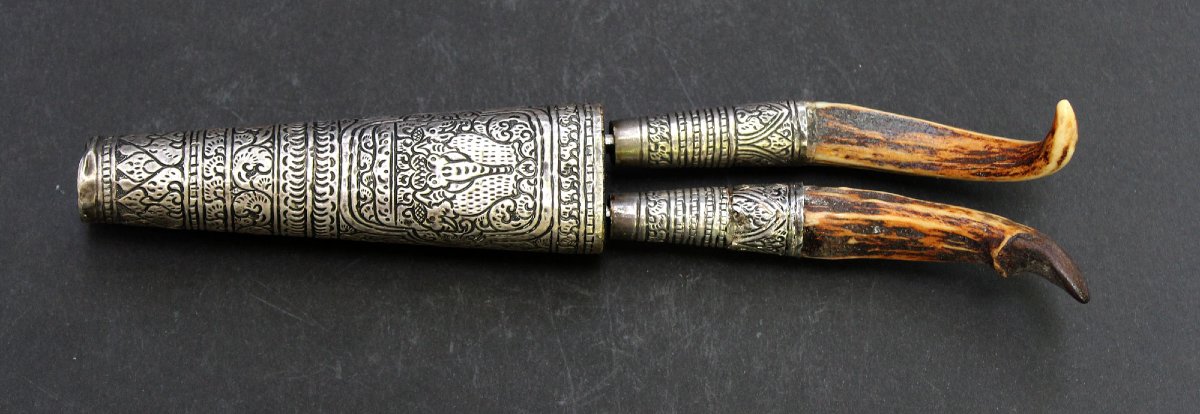 Couteaux doubles anciens en argent, Laos / Thaïlande du Nord, éléphant tricéphale, XIXe-photo-2