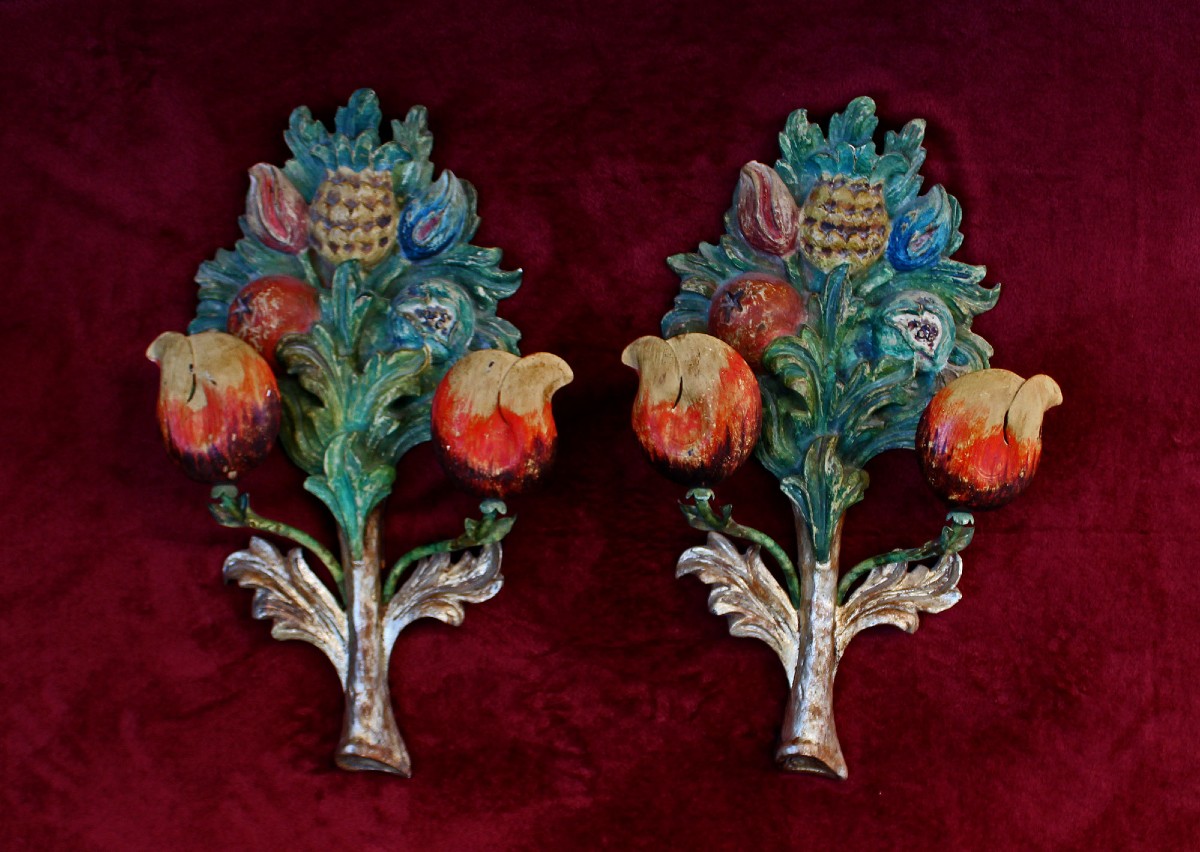 Paire d’Appliques Italiennes en Bois Sculpté et Peint, Milieu du XXe Siècle
