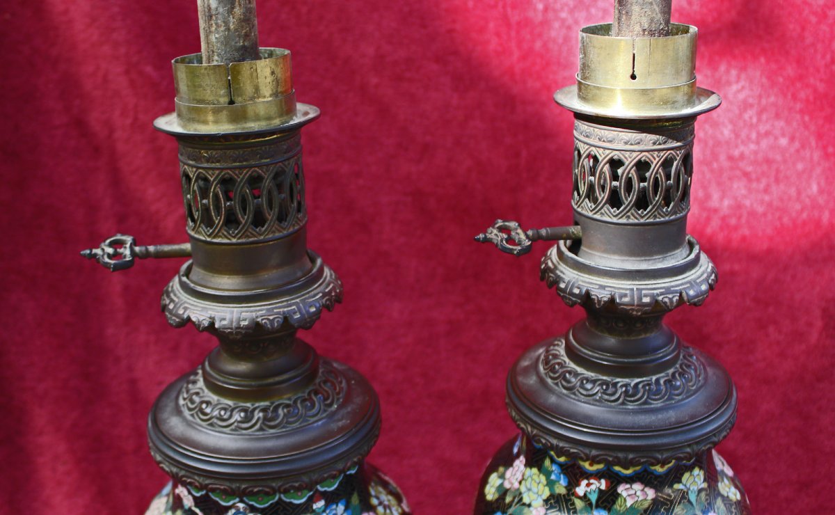 Paire de Lampes à Huile Anciennes en Cloisonné Chinois avec Globes d’Origine, XIXe Siècle-photo-2