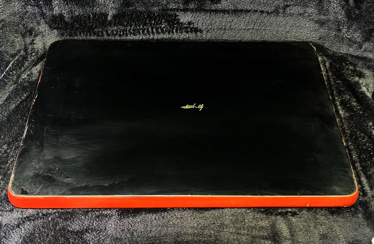 Plateau en laque vietnamienne par Thanh Le, « Paysage Auspicieux », 56,5 × 40,3 cm, milieu XXe -photo-2