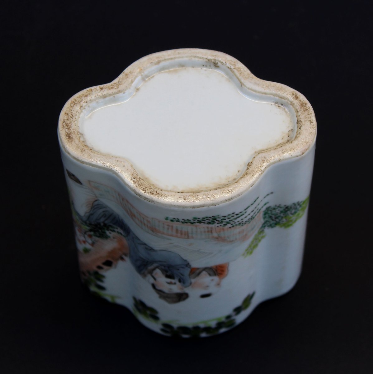 Antique Chinese Porcelain Lobed Brush Pot, Republic Period-photo-2
