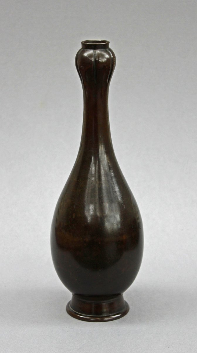 Antique Chinese Bronze Garlic-neck Vase Yongzheng Scholar’s Table Object-photo-2