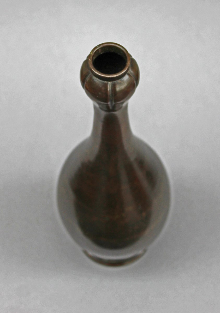 Antique Chinese Bronze Garlic-neck Vase Yongzheng Scholar’s Table Object-photo-2