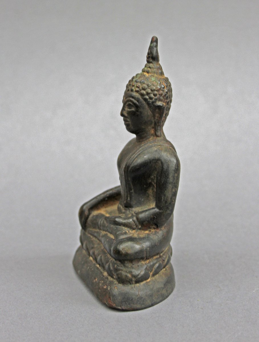 Antique Thai Bronze Sakyamuni Buddha, Bhumisparsha Mudra-photo-2
