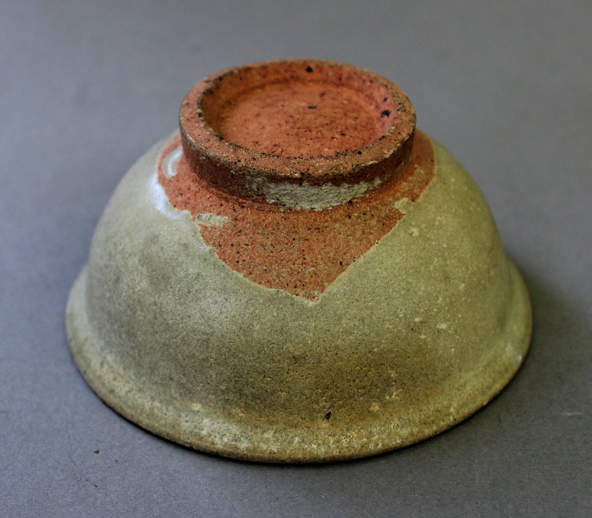 Antique Sukhothai Glazed Ceramic Bowl 14th - 16th Century-photo-1