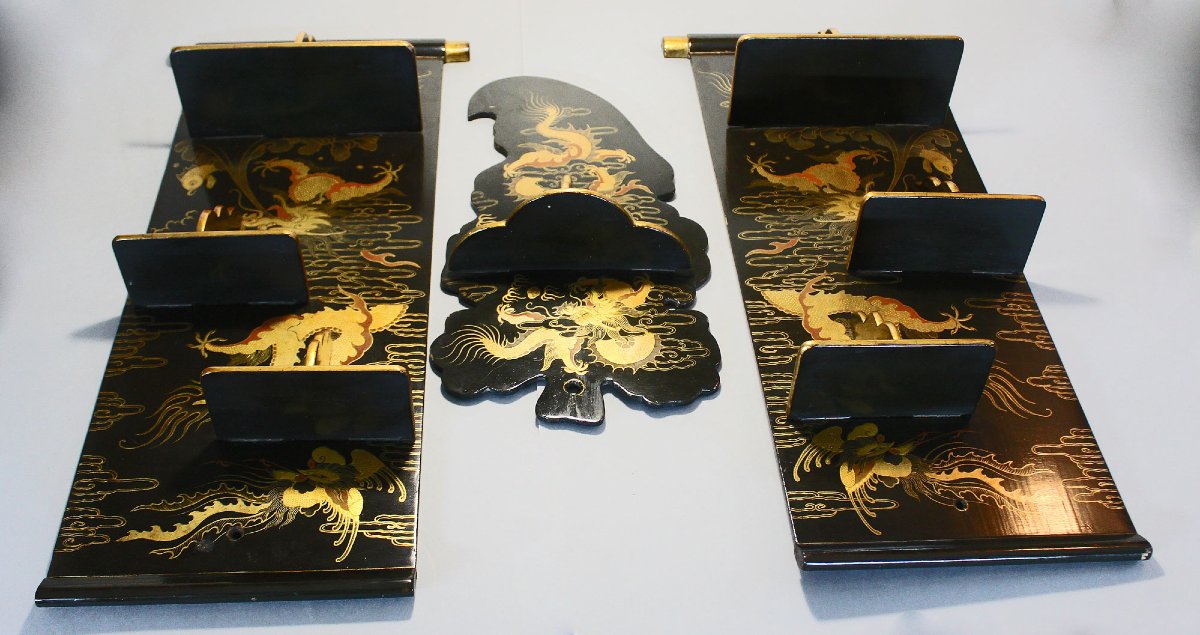 Antique Chinese Export Black Lacquer Wall Display Shelves, Dragons, Foochow, C19th–early C20th-photo-1