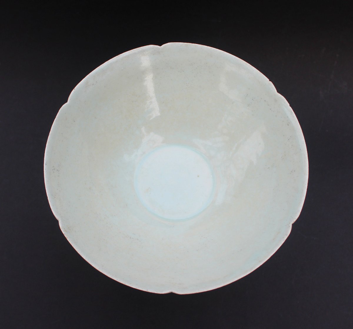 Antique Chinese Qingbai Porcelain Lobed Bowl, Song Dynasty (960–1279)-photo-3