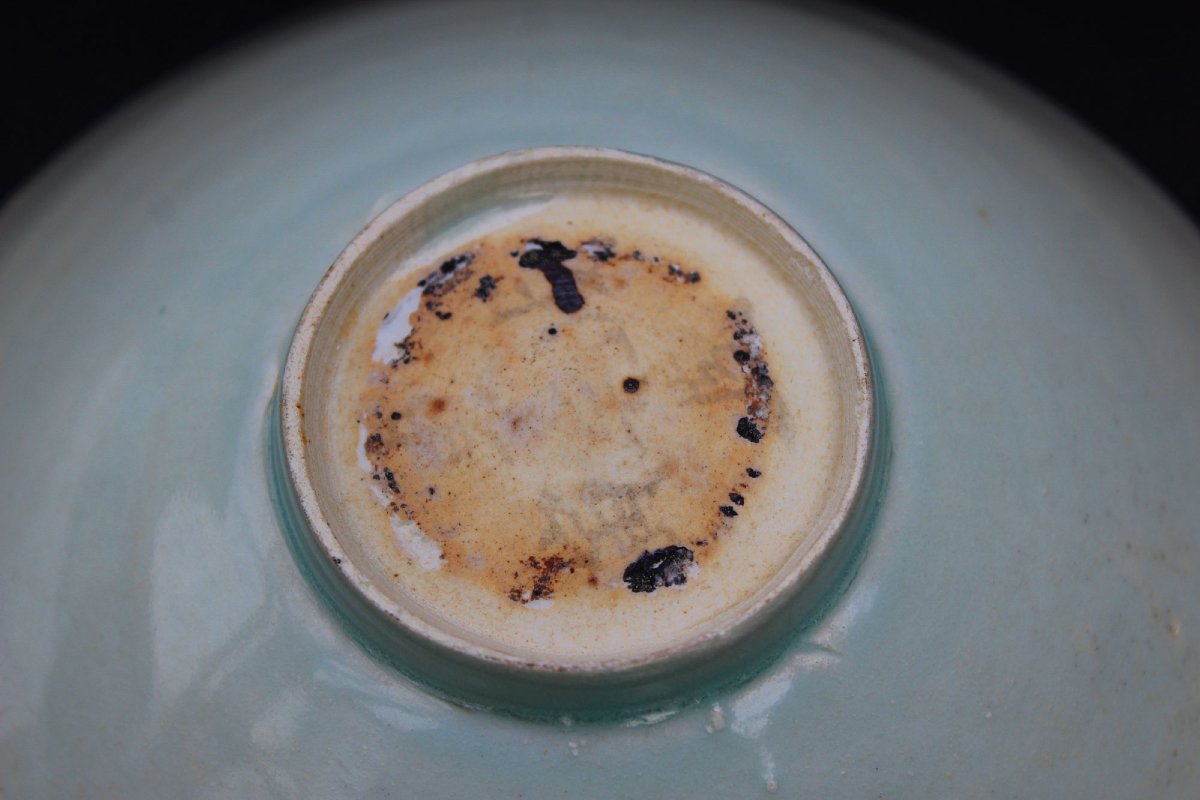 Antique Chinese Qingbai Porcelain Lobed Bowl, Song Dynasty (960–1279)-photo-2