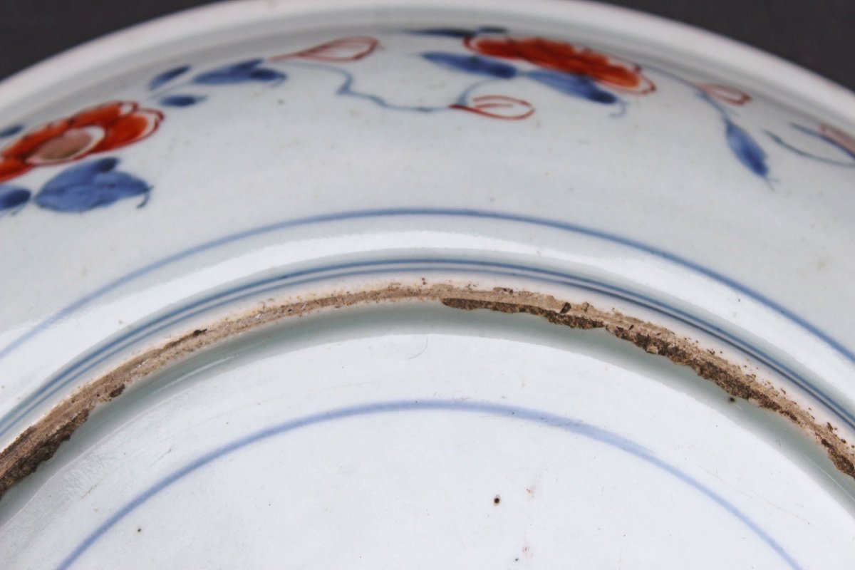 Large Antique Imari Arita Porcelain Dish, Japan, Vase And Fence, Edo Period 1680–1720-photo-2