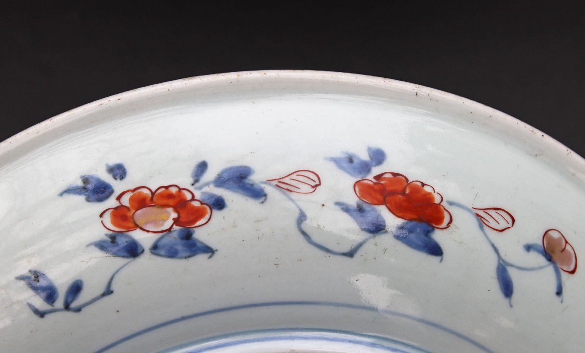 Large Antique Imari Arita Porcelain Dish, Japan, Vase And Fence, Edo Period 1680–1720-photo-3