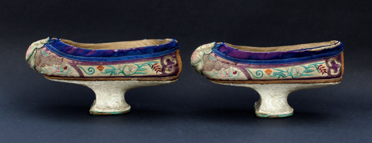 Chaussures Mandchoues « Flowerpot » Anciennes En Soie Brodée, Chine Qing XIXe-photo-3