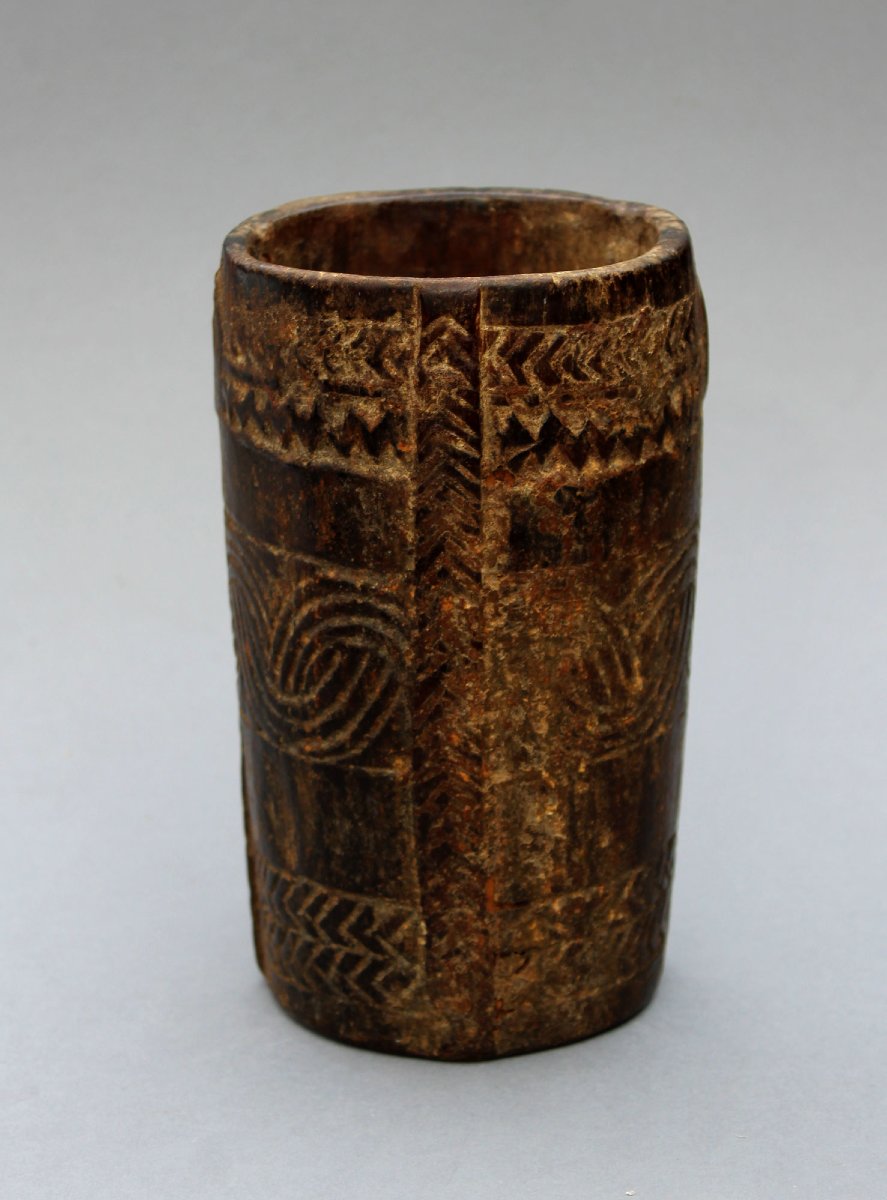 Antique Himalayan Carved Wooden Drinking Vessel Tankard, Nepal/tibet, 19th C-photo-2