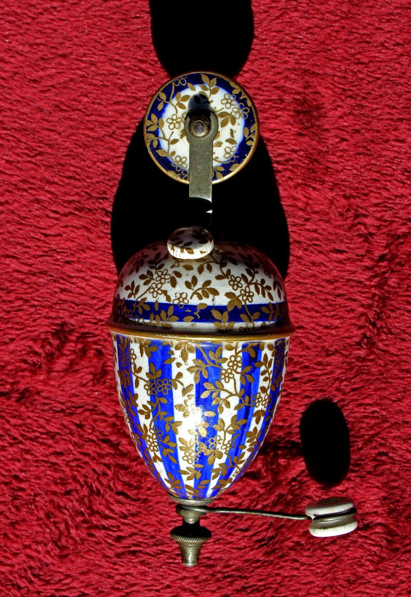 Antique French Porcelain Ceiling Light Counterweight Pulley, Sevres Style, C19th-photo-2