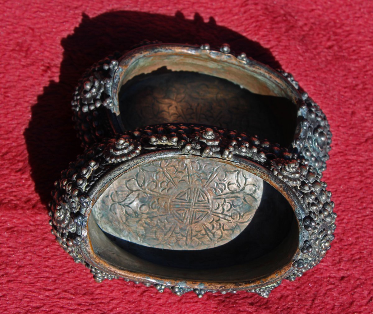 bracelets de cheville Indiens Anciens Argent Massif Transformés Au Népal En Coupes Rituelles,-photo-3