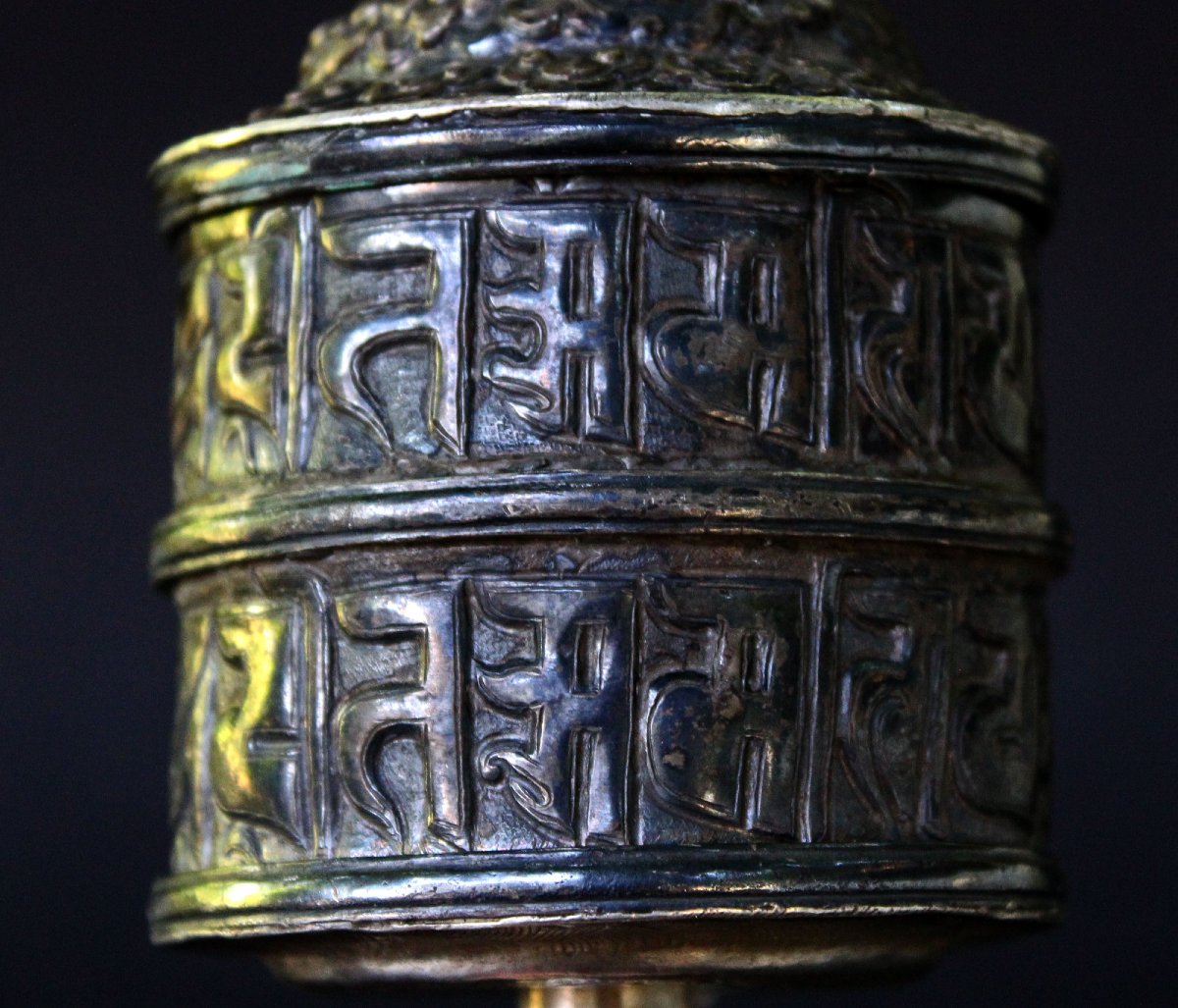Antique Tibetan Solid Silver Buddhist Prayer Wheel With Original Prayers Sutra-photo-3