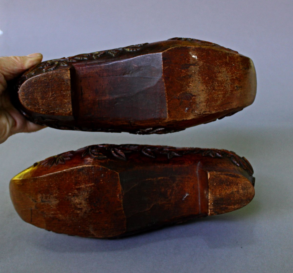 Paire De Sabots Anciens Français En Bois Sculpté Art Populaire (Souliers), XIXe Siècle-photo-7