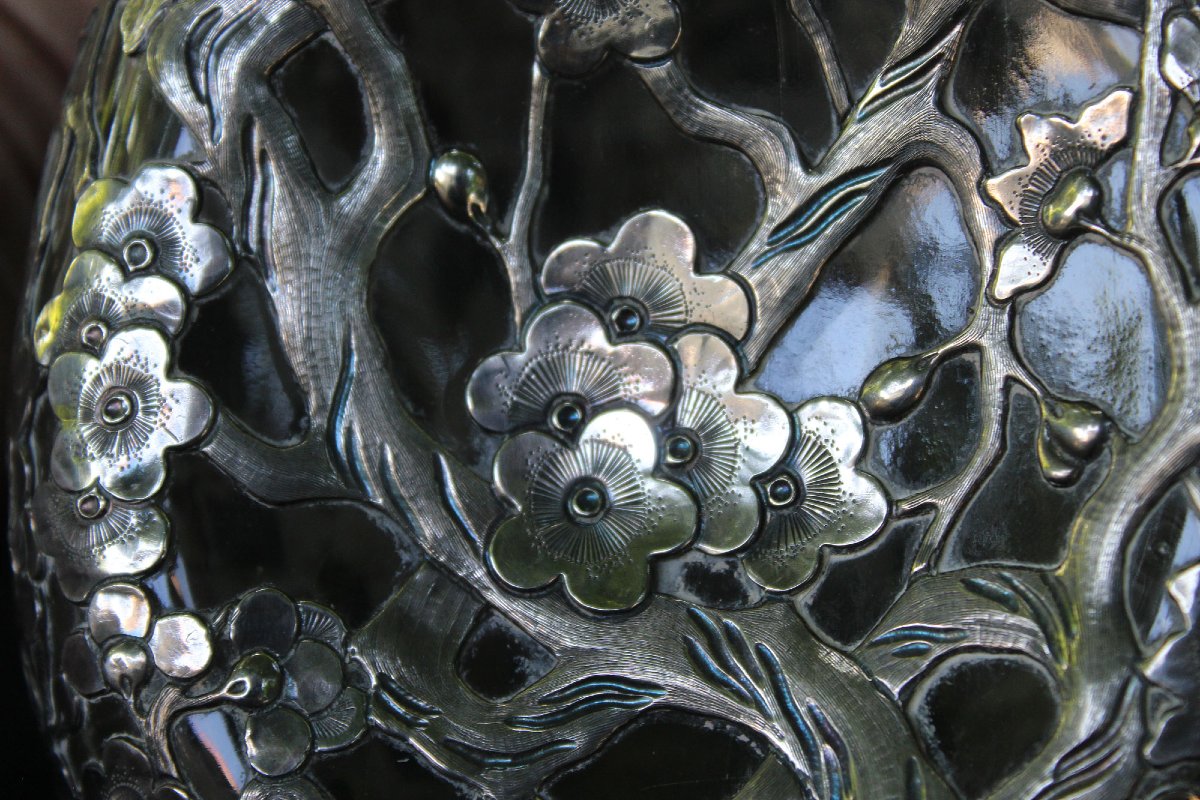 Carafe Chinoise Ancienne en Verre à Décor d’Argent massif. Fleurs de Prunier, v.1900-photo-3
