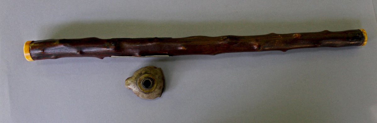 Ancienne Pipe à Opium Chinoise en Bambou, Selle en Paktong et Fourneau Budai-photo-1