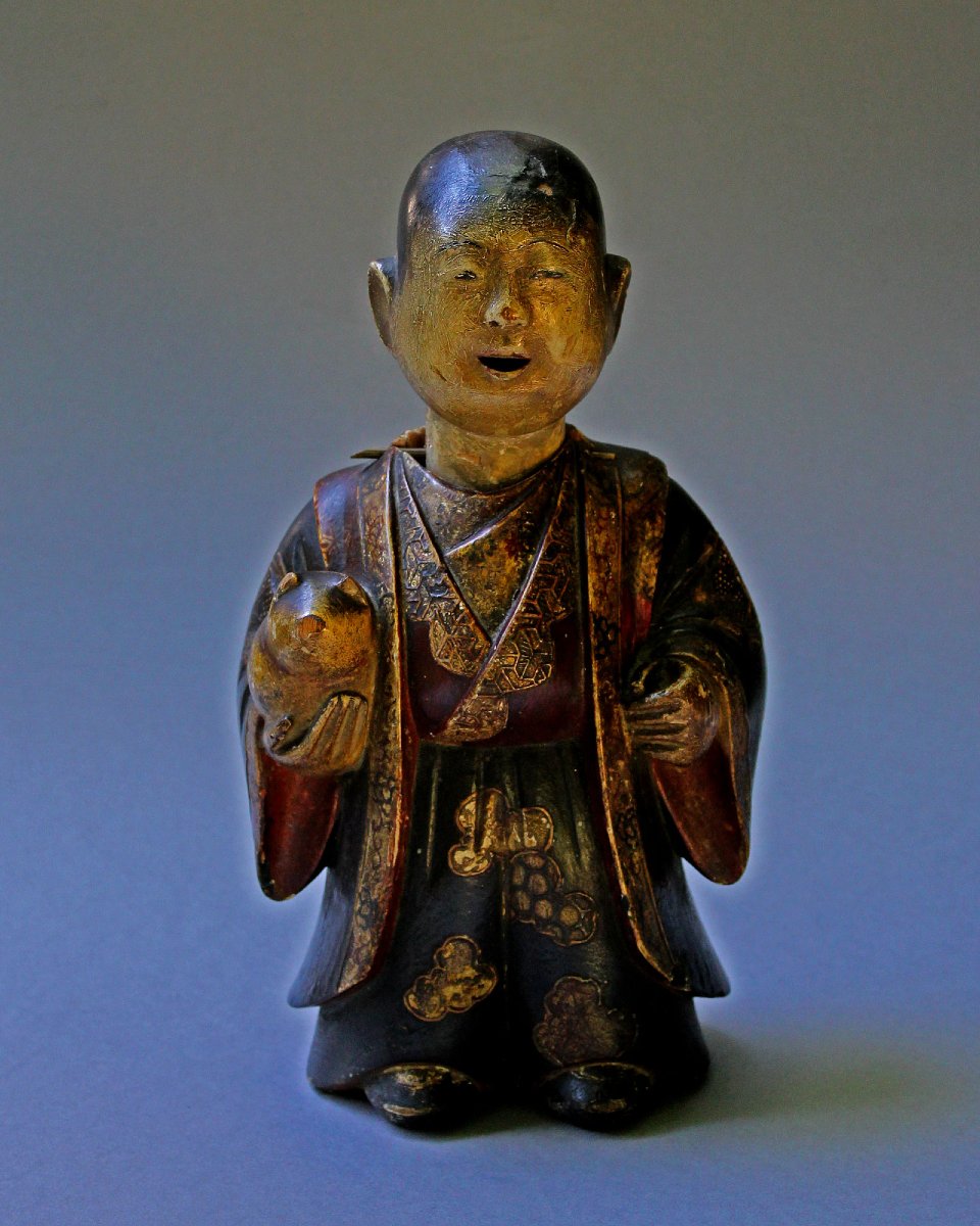 Antique Japanese Saga Ningyō Doll, Karako With Puppy, Kyoto, Early Edo, C17th
